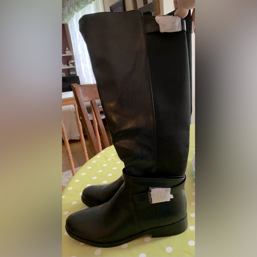 Black Knee-High Women's Riding Boots